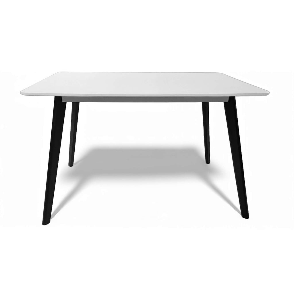 Belgium Medium Dining Table White with Black Legs