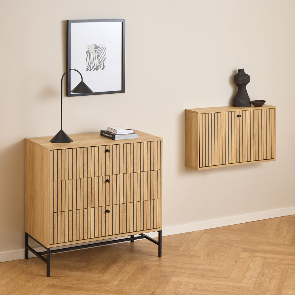 Albany Chest of 3 Drawers in Oak/Black Legs