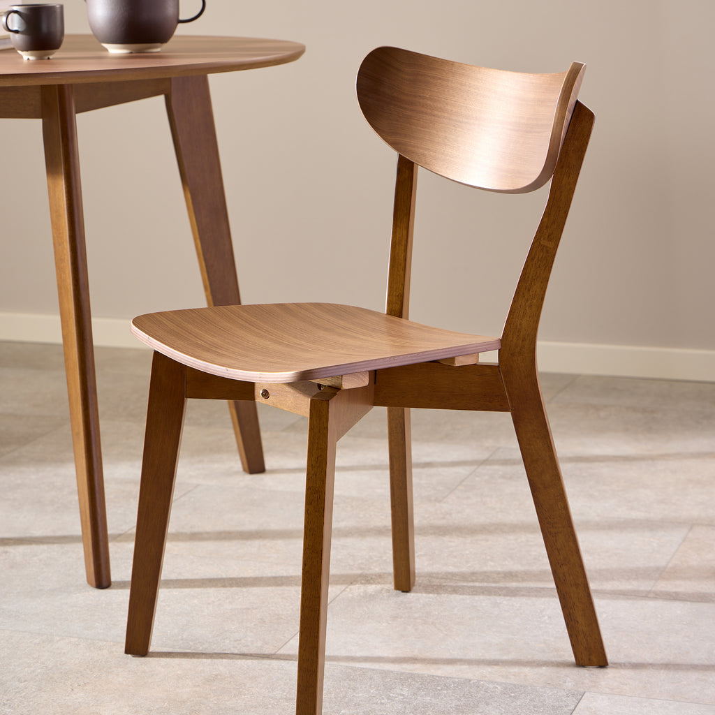 Roxby Round Dining Table in Walnut 120x76cm Included 4 Roxby Dining Chairs in Walnut