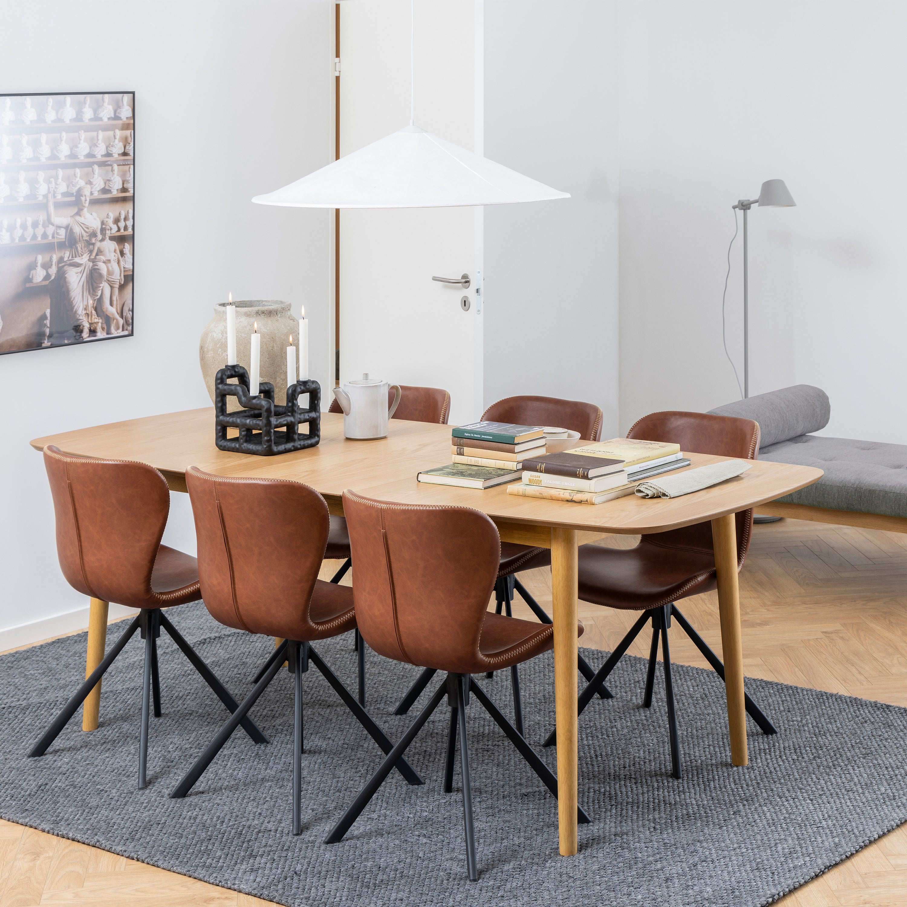 Montreux Rectangular Extending Dining Table in Oak 180-219 cm