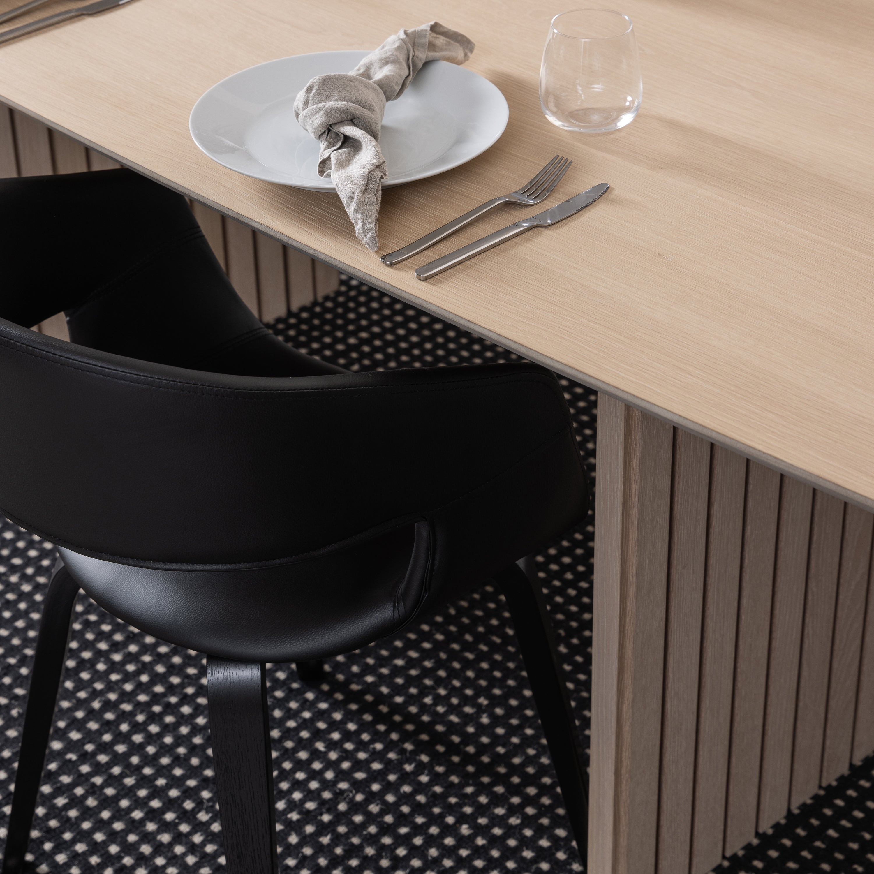 Christo Dining Table in Oak 220x75cm