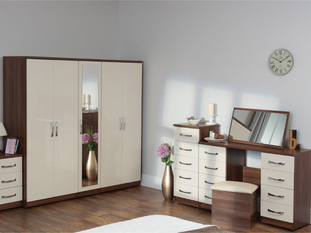 Vogue Furniture Range